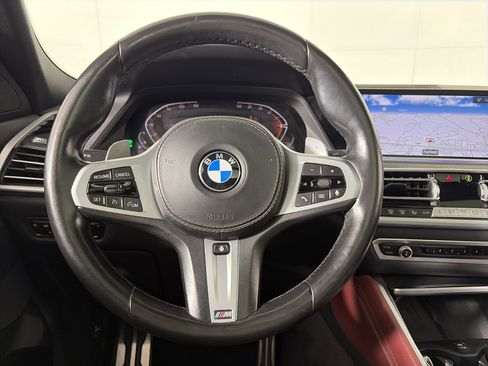 Used 2021 BMW X6 xDrive40i w/ M Sport Package image 24