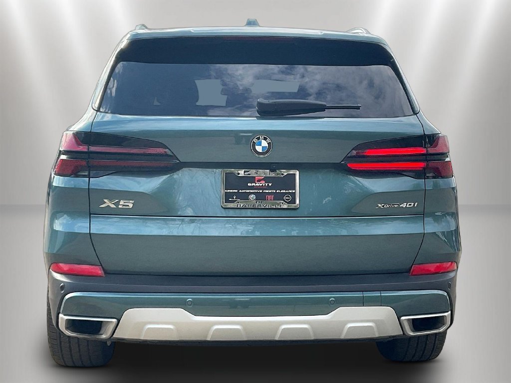 Used 2022 BMW X5 xDrive40i w/ M Sport Package AWD/4WD image 5