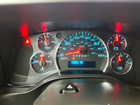 Used 2024 Chevrolet Express 2500 w/ Driver Convenience Package image 13
