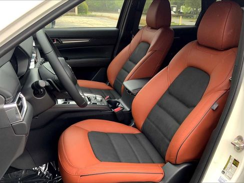 New 2025 MAZDA CX-5 Carbon Edition image 13