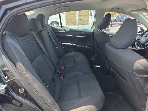 Used 2025 Toyota Camry LE w/ Convenience Package FWD image 13