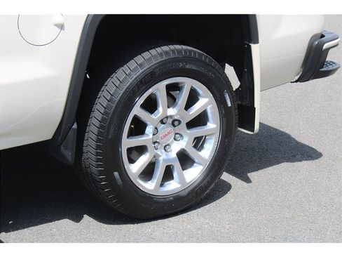 Used 2015 GMC Sierra 1500 Denali AWD/4WD image 6