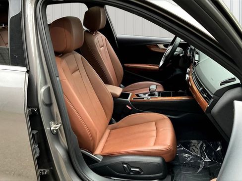 Used 2022 Audi A4 2.0T Premium Plus w/ Premium Plus Package image 29