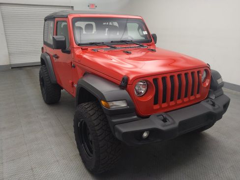 Used 2020 Jeep Wrangler Sport AWD/4WD image 13