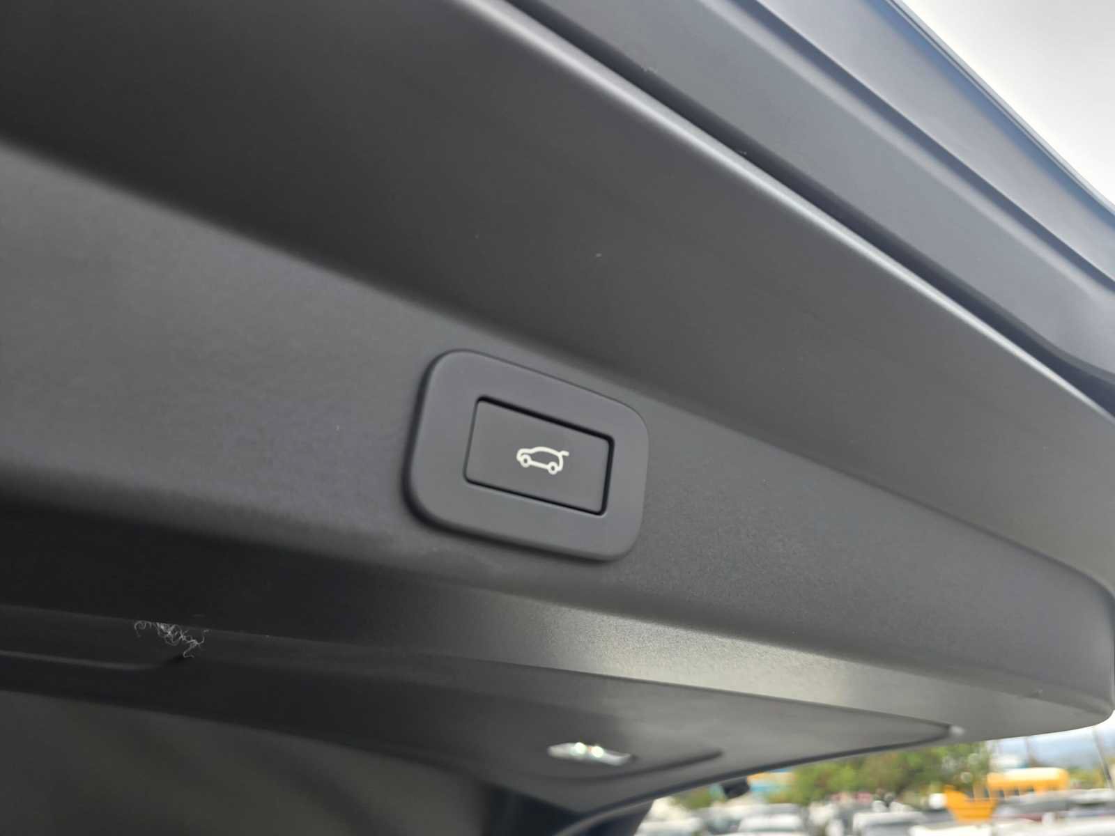 New 2027 Land Rover Range Rover Sport SE AWD/4WD image 16