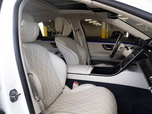 Used 2021 Mercedes-Benz S 580 4MATIC Sedan image 26