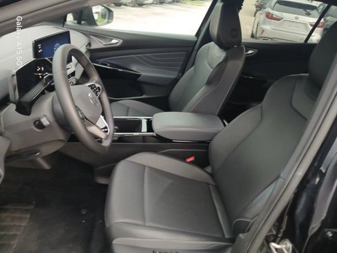 Used 2023 Volkswagen ID.4 Pro S AWD/4WD image 10