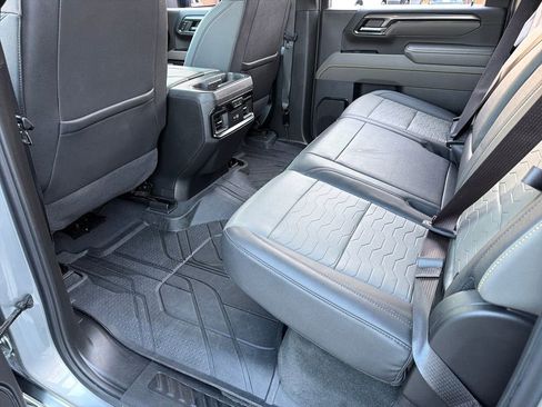 Used 2024 Chevrolet Silverado 2500 ZR2 image 32