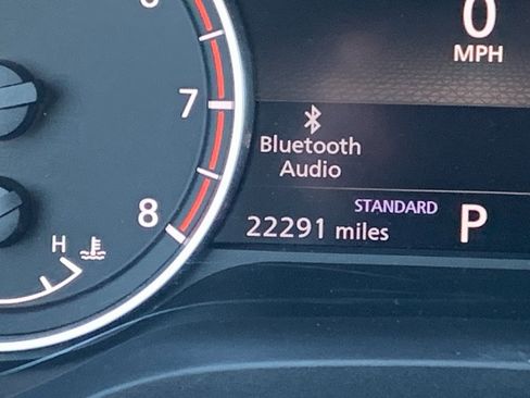 Used 2023 Nissan Rogue SV w/ SV Premium B Package image 12