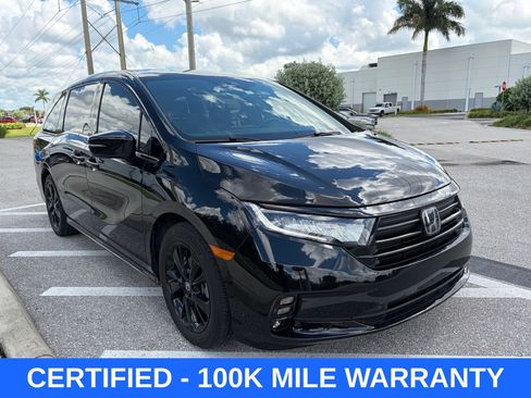 Used 2024 Honda Odyssey Sport image 3