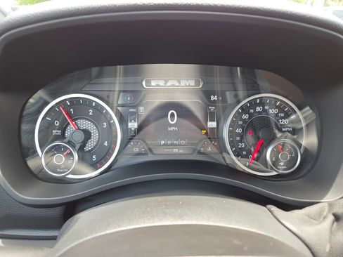 New 2026 RAM 3500 Big Horn AWD/4WD image 35
