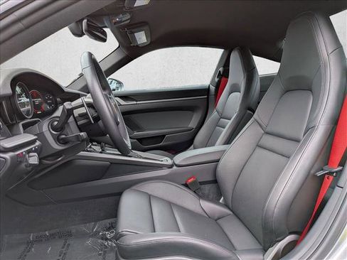 Used 2024 Porsche 911 Carrera S image 5