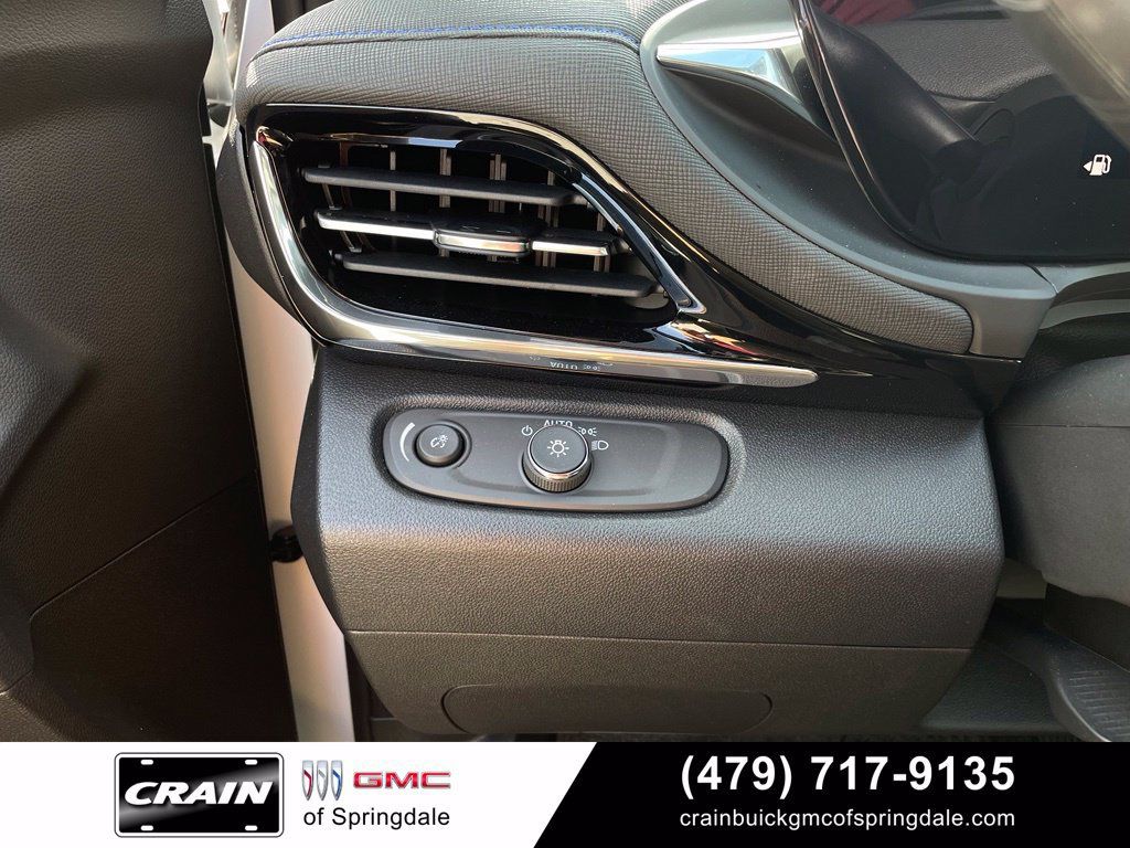 Used 2026 Buick Envista Sport Touring w/ Convenience I Package FWD image 13