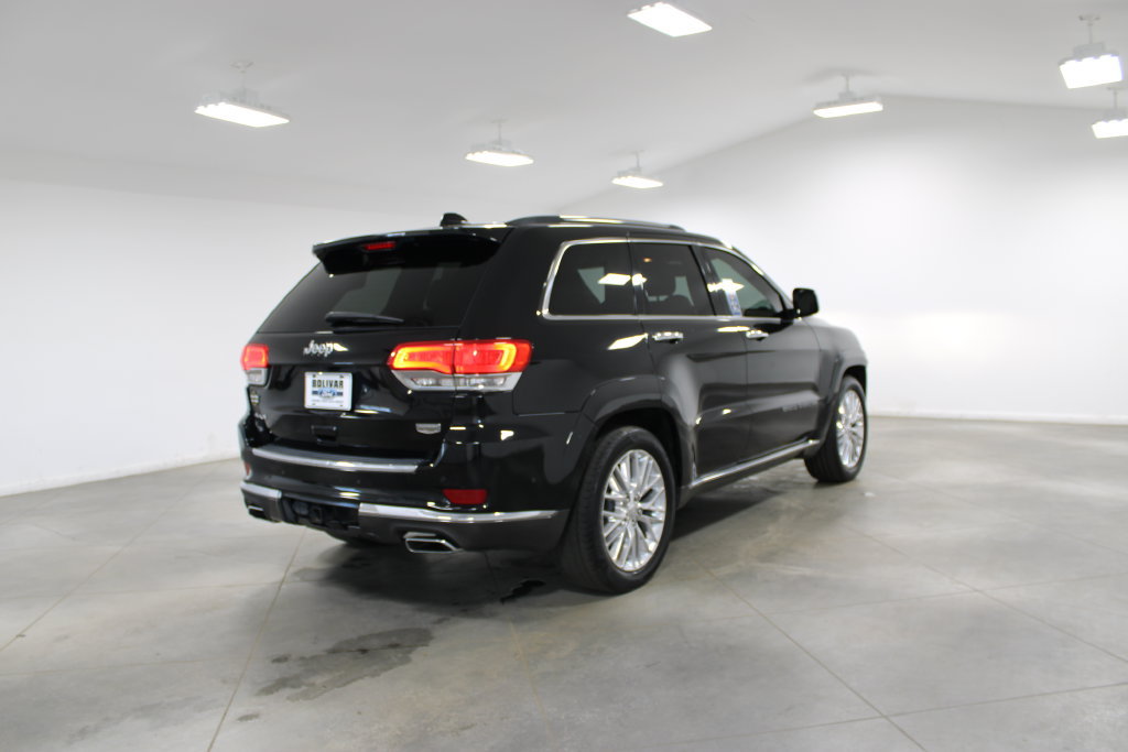 Used 2017 Jeep Grand Cherokee Summit AWD/4WD image 9