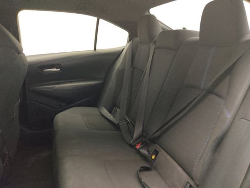Used 2021 Toyota Corolla SE FWD image 18