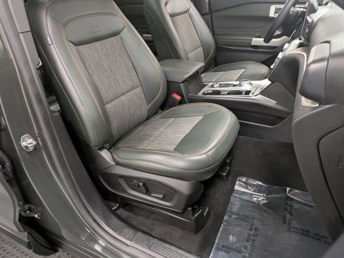 Certified 2022 Ford Explorer Timberline image 28