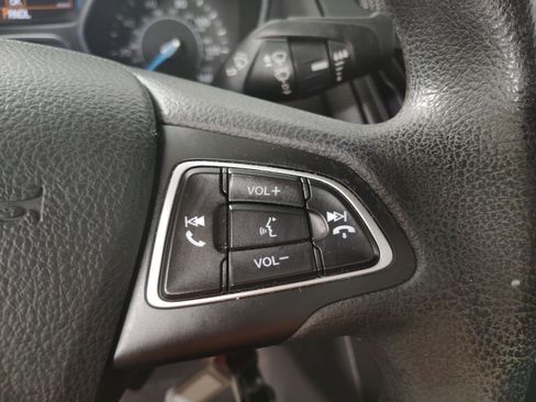 Used 2017 Ford Focus S image 27