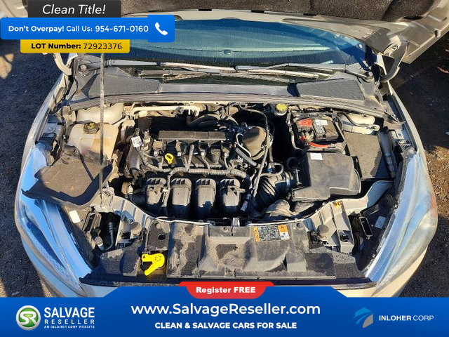 Used 2015 Ford Focus SE FWD image 15