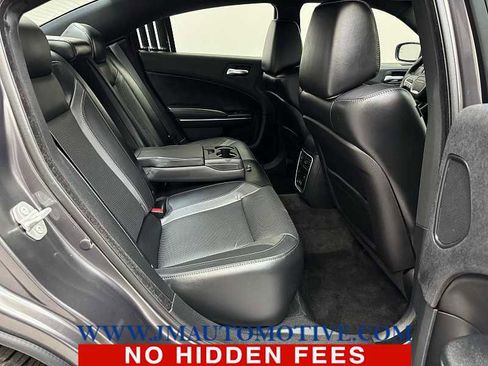 Used 2015 Dodge Charger SXT w/ AWD Plus Group image 18