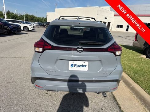 Used 2024 Nissan Kicks SV w/ Exterior Package FWD image 5