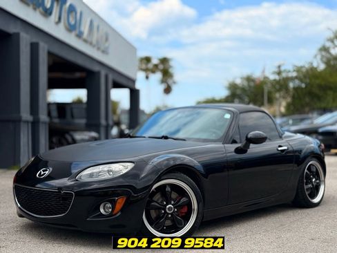 Used 2011 MAZDA MX-5 Miata Grand Touring w/ Premium Pkg RWD image 2