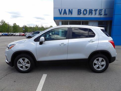 Certified 2022 Chevrolet Trax LS w/ Tint and Cruise Package AWD/4WD image 2