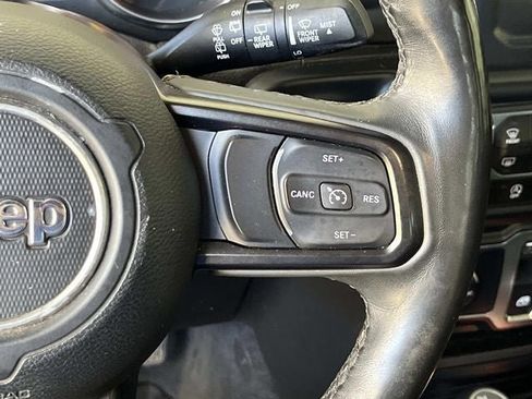 Used 2019 Jeep Wrangler Sport image 26