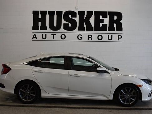 Used 2020 Honda Civic EX image 2