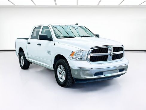 Used 2023 RAM 1500 Classic SLT w/ Electronics Group image 3