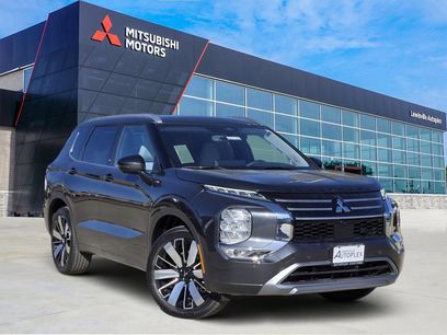 Used 2026 Mitsubishi Outlander SE