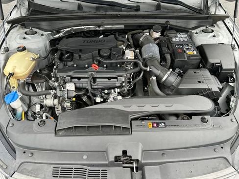 Used 2021 Kia K5 GT-Line image 32