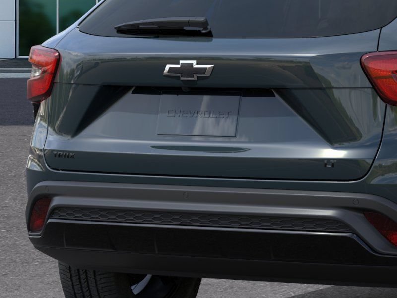 New 2026 Chevrolet Trax LT w/ Driver Confidence Package FWD image 14