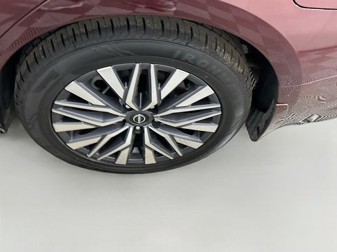 Used 2023 Nissan Altima 2.5 SV image 11
