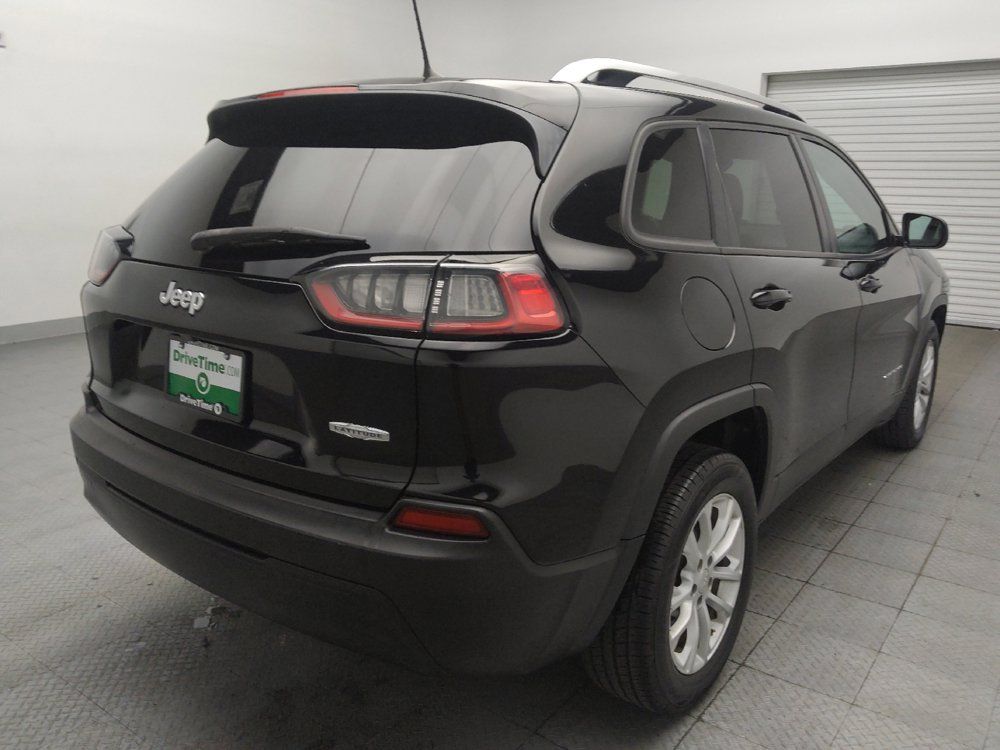 Used 2021 Jeep Cherokee Latitude FWD image 9