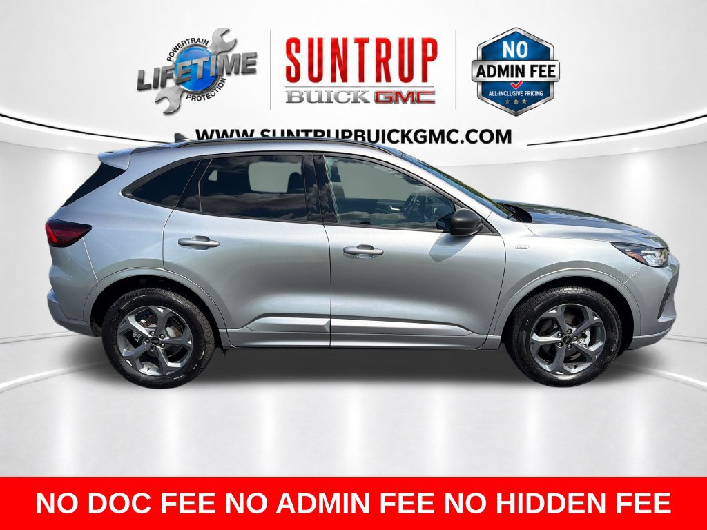 Used 2023 Ford Escape ST-Line w/ Tech Pack #1 AWD/4WD image 7