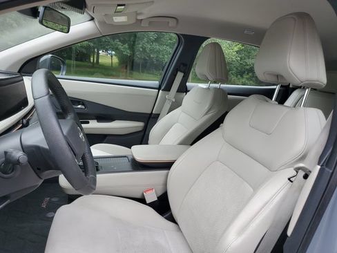 Certified 2023 Nissan Ariya AWD image 5
