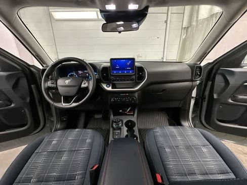 Used 2024 Ford Bronco Sport Heritage w/ Heritage Convenience Package AWD/4WD image 18