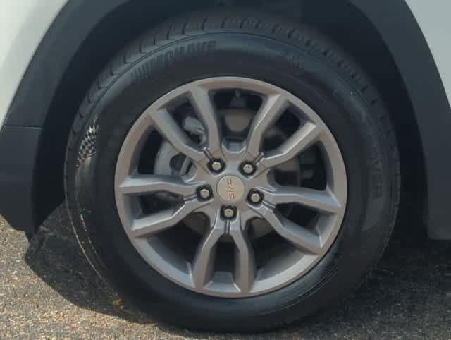 Used 2024 GMC Terrain SLT AWD/4WD image 6