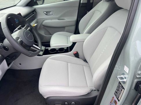 New 2026 Hyundai Kona Limited FWD image 9