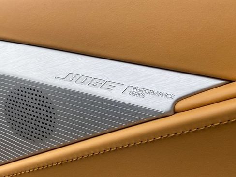 Used 2021 Chevrolet Corvette Stingray Premium Conv w/ Z51 Performance Package RWD image 35
