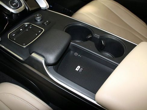 Used 2025 Acura TLX w/ Technology Package image 21