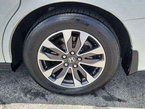 Used 2022 Honda Odyssey EX-L image 10