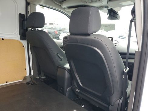 Used 2022 Ford Transit Connect XLT image 9