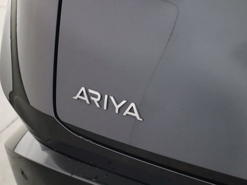 Used 2023 Nissan Ariya FWD image 43