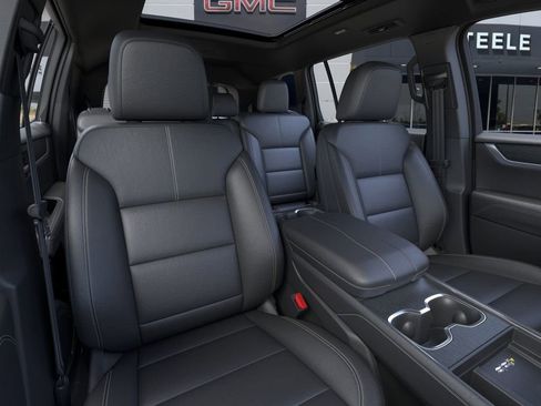New 2026 GMC Acadia Elevation w/ Black Edition image 16