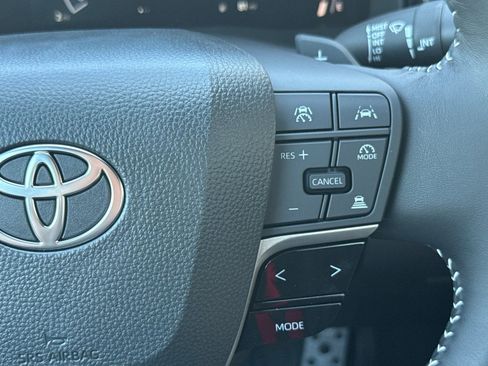 New 2025 Toyota Camry SE w/ Convenience Package image 27