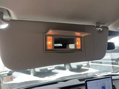 Used 2022 Ford Transit 350 XLT image 30