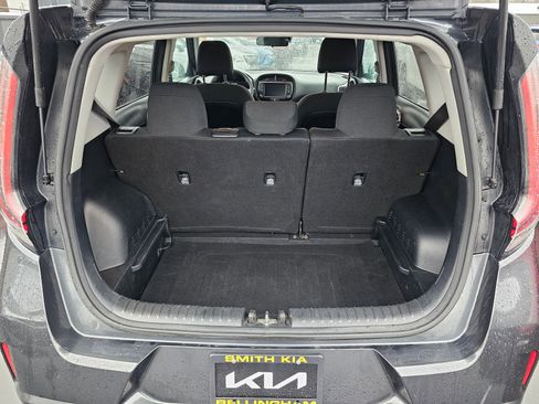 Used 2023 Kia Soul LX w/ Option Group 015 image 18