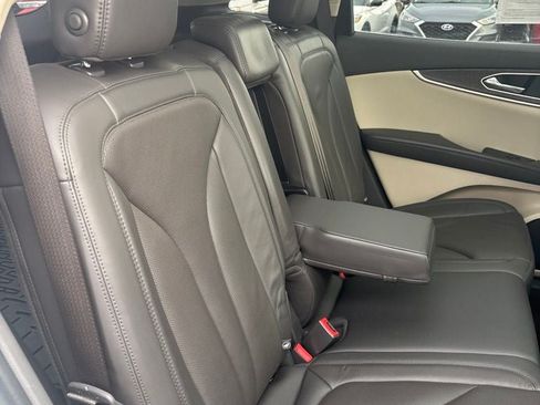 Used 2019 Lincoln Nautilus Reserve AWD/4WD image 30