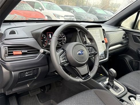 Certified 2025 Subaru Forester Premium image 10